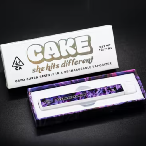 Cake she hits different | Strawberry Haze